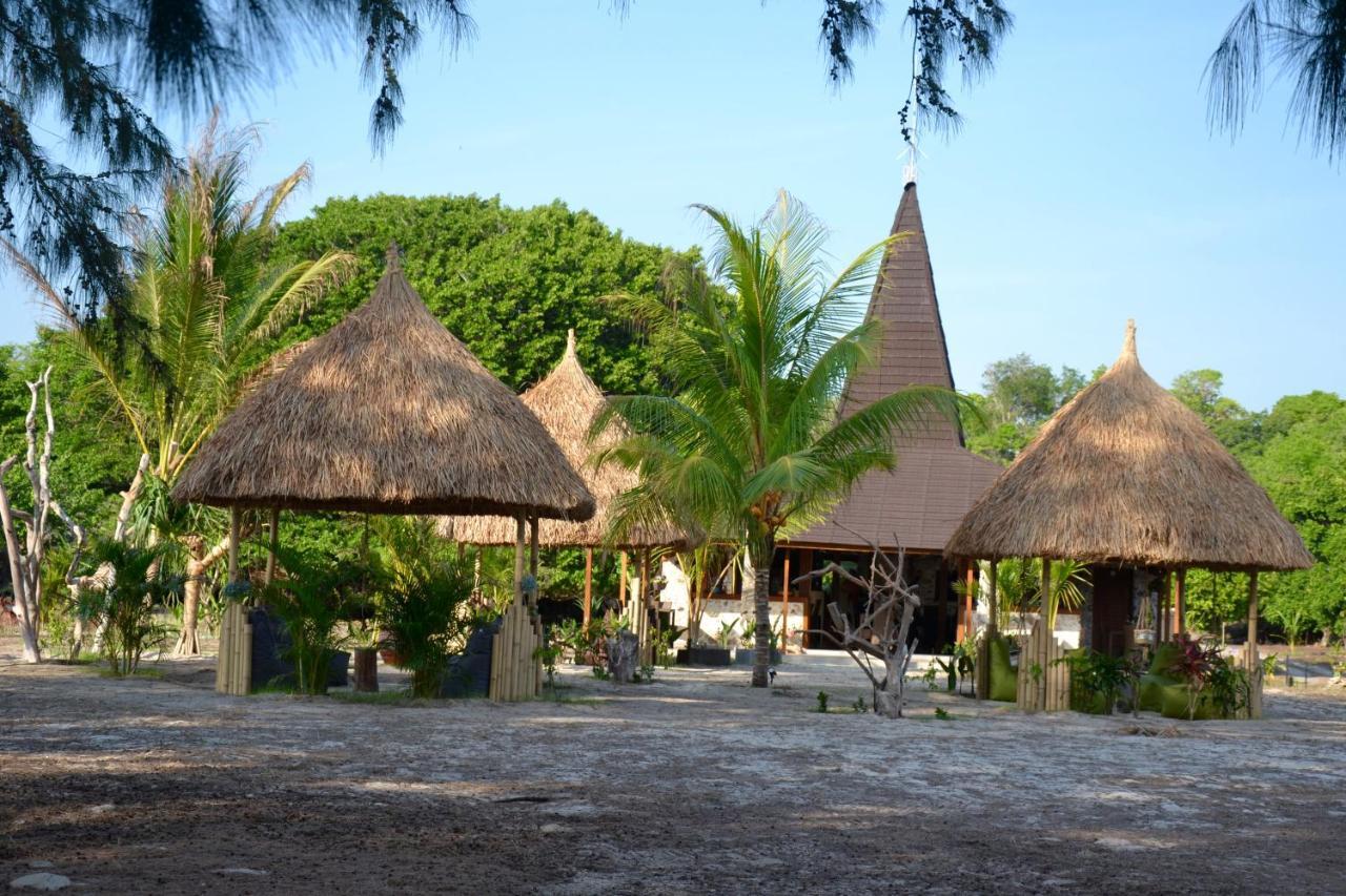 Ecoresort Sumba Dream Rindi Extérieur photo